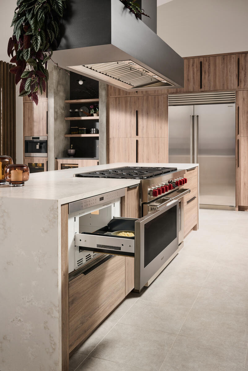 Wolf Microwave Drawer Transitional