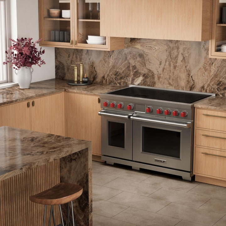 Wolf 48" Professional Induction Range - 7 Zones