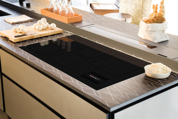 Wolf Contemporary Induction Cooktop