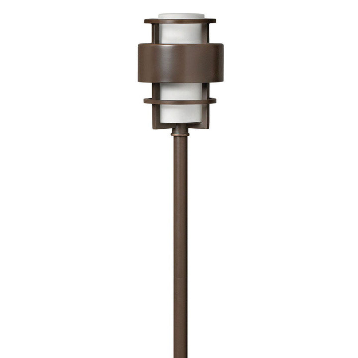 Saturn 12V Path Light