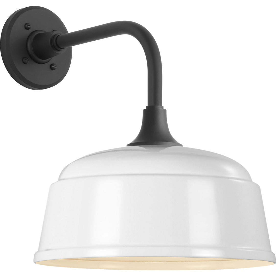 Visual Comfort Signature Academy Outdoor Rex Barn Rockhouse Shade Wall Light in Matte Black (view 4)