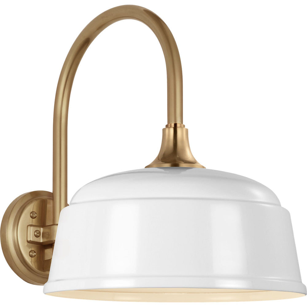 Visual Comfort Signature Academy Outdoor Arched 16in Mack Rockhouse Shade Wall Light in Hand-Rubbed Antique Brass