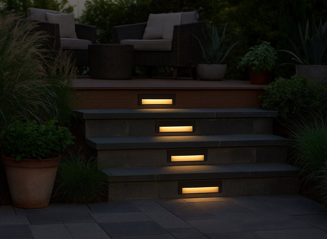 Hinkley Taper 12V Horizontal Deck and Patio Light (view 7)