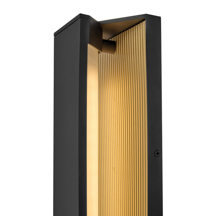 Hinkley Strata Outdoor Wall Light (view 15)