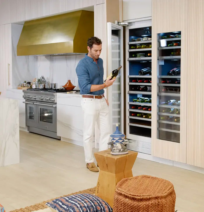 Thermador Wine Cooler With Glass Door