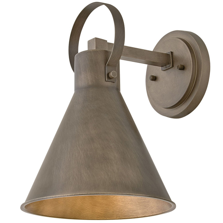 Hinkley Winnie Outdoor Wall Sconce (view 6)