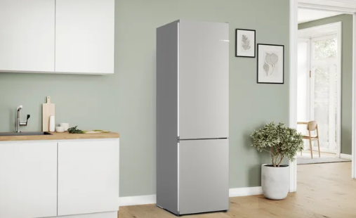 Bosch 24" FreeStanding Counter Depth Two Door Bottom Freezer Refrigerator