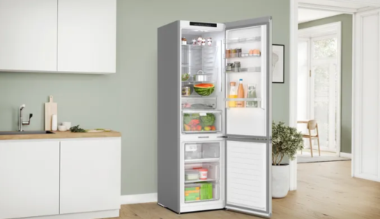 Bosch 24" FreeStanding Counter Depth Two Door Bottom Freezer Refrigerator