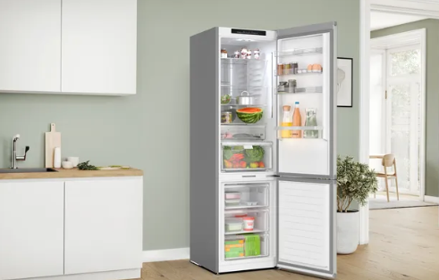 Bosch 24" FreeStanding Counter Depth Two Door Bottom Freezer Refrigerator