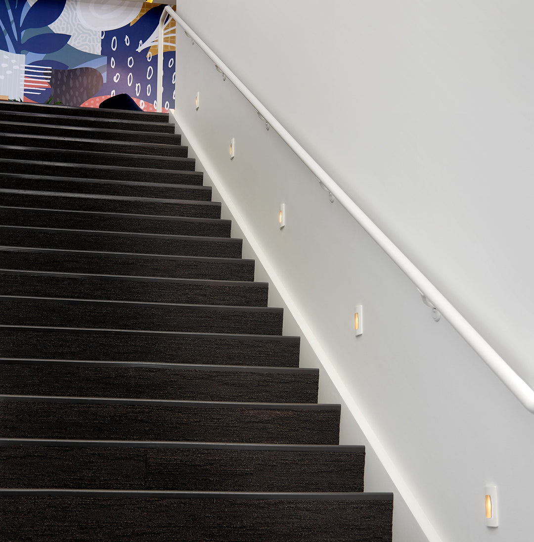 Hinkley 120V Luna Horizontal Step Light (view 5)