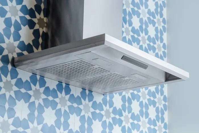 Thermador Masterpiece Pyramid Chimney Wall Hood