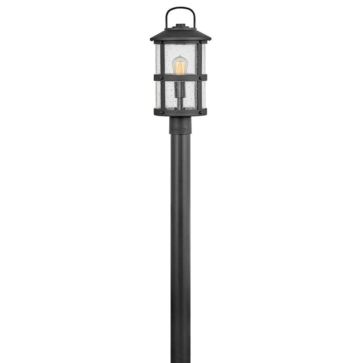 Hinkley Lakehouse 120V Outdoor Post / Pier Mount in Black