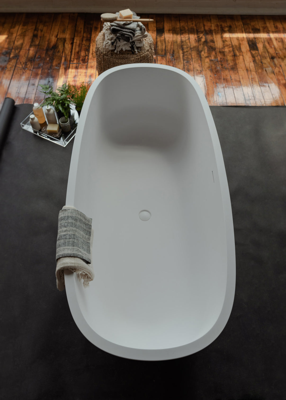Landmade Leven Freestanding Tub