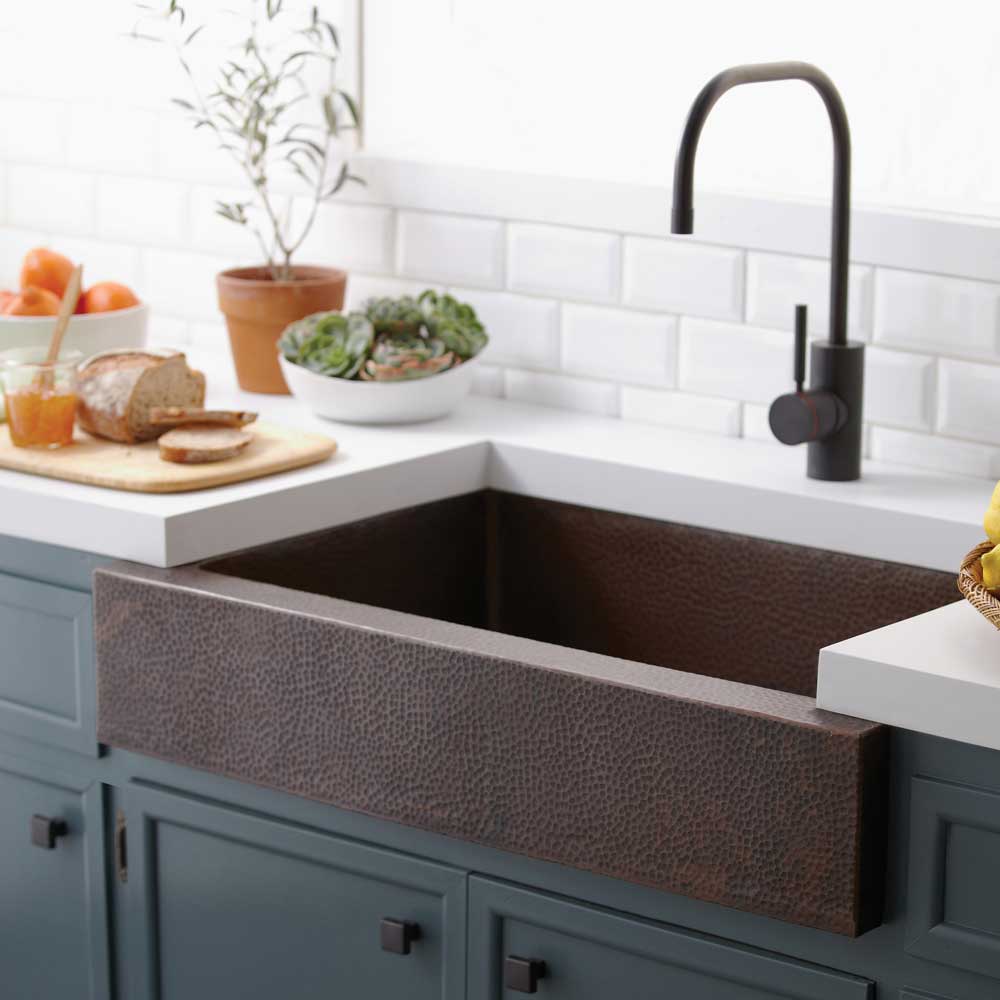 Native Trails Paragon Apron-Front Sink
