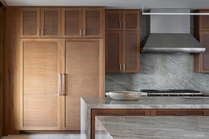 Wolf Pro Wall Chimney Hood