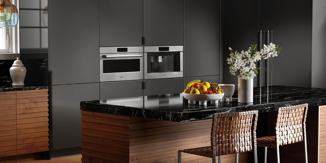 Wolf 30" E Series Professional Drop-Down Door Microwave Oven