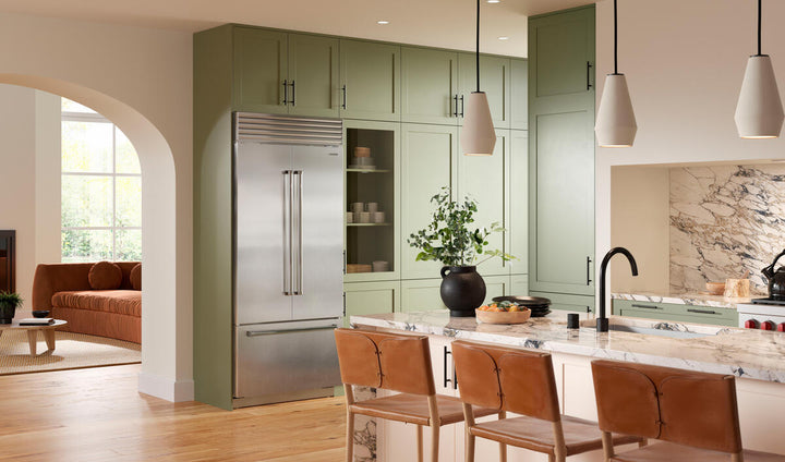 Sub-Zero Refrigerator, 36" Built-in French Door Internal Dispenser Stainless Steel