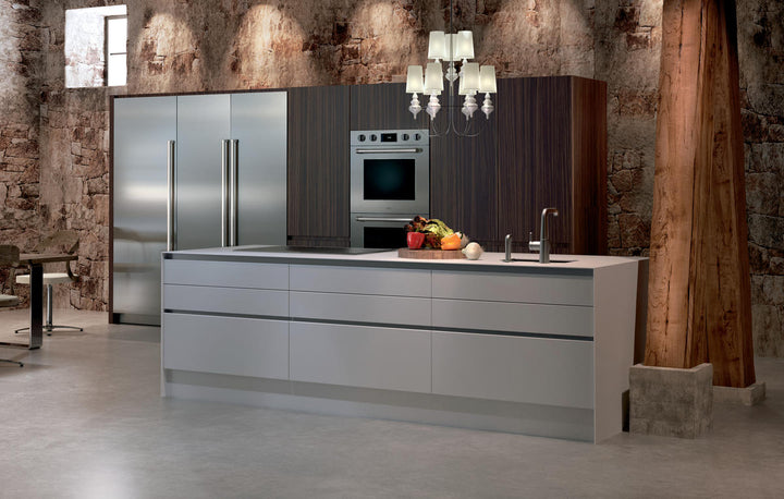 Sub-Zero Refrigerator, 24" Integrated Column Refrigerator