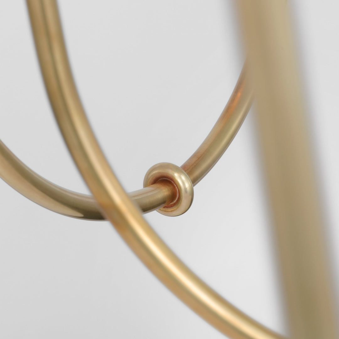 Visual Comfort Signature Ingela Chandelier (view 3)