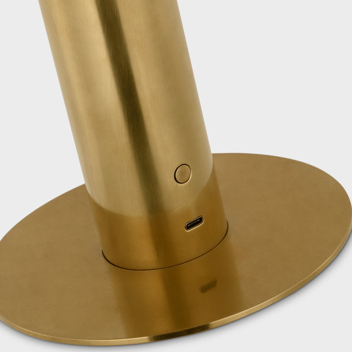 Visual Comfort Signature Melange Rechargeable Table Lamp (view 2)