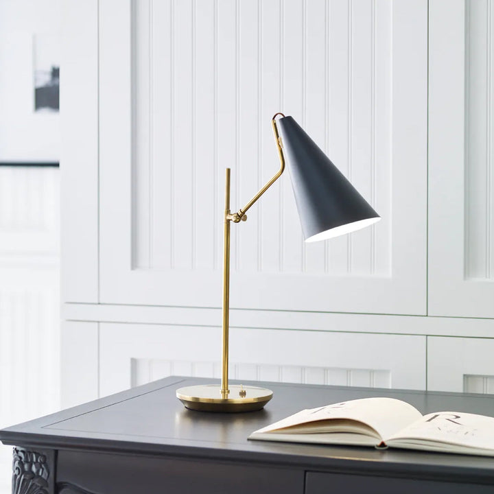 Visual Comfort Signature Clemente Table Lamp (view 2)