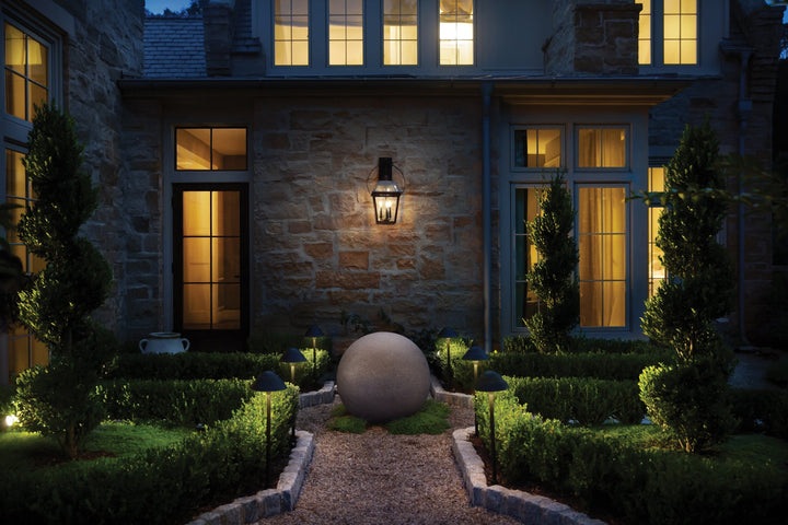 Hinkley Nouvelle 120V Outdoor Wall Sconce
