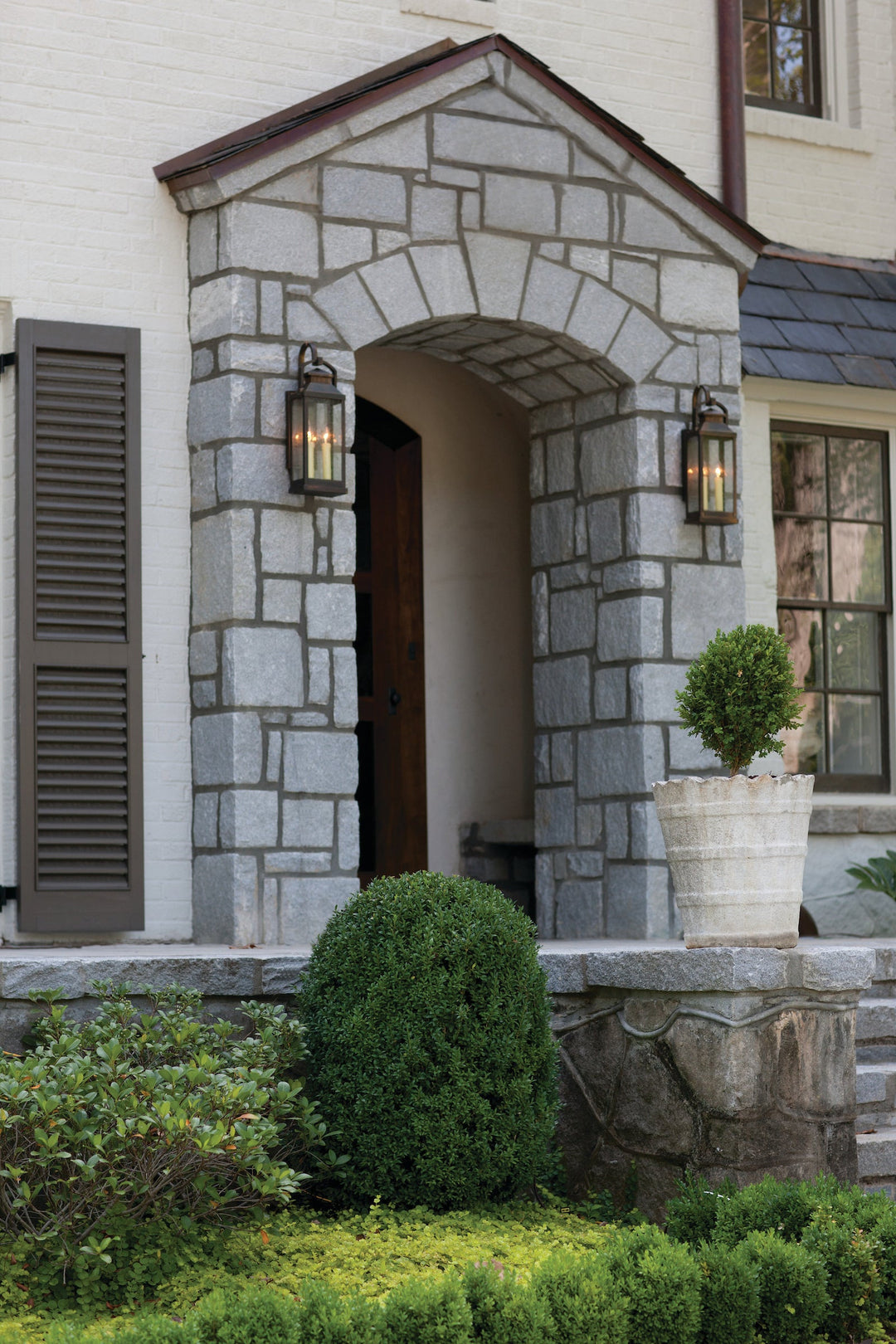 Hinkley Revere 120V Outdoor Wall Sconce (view 3)
