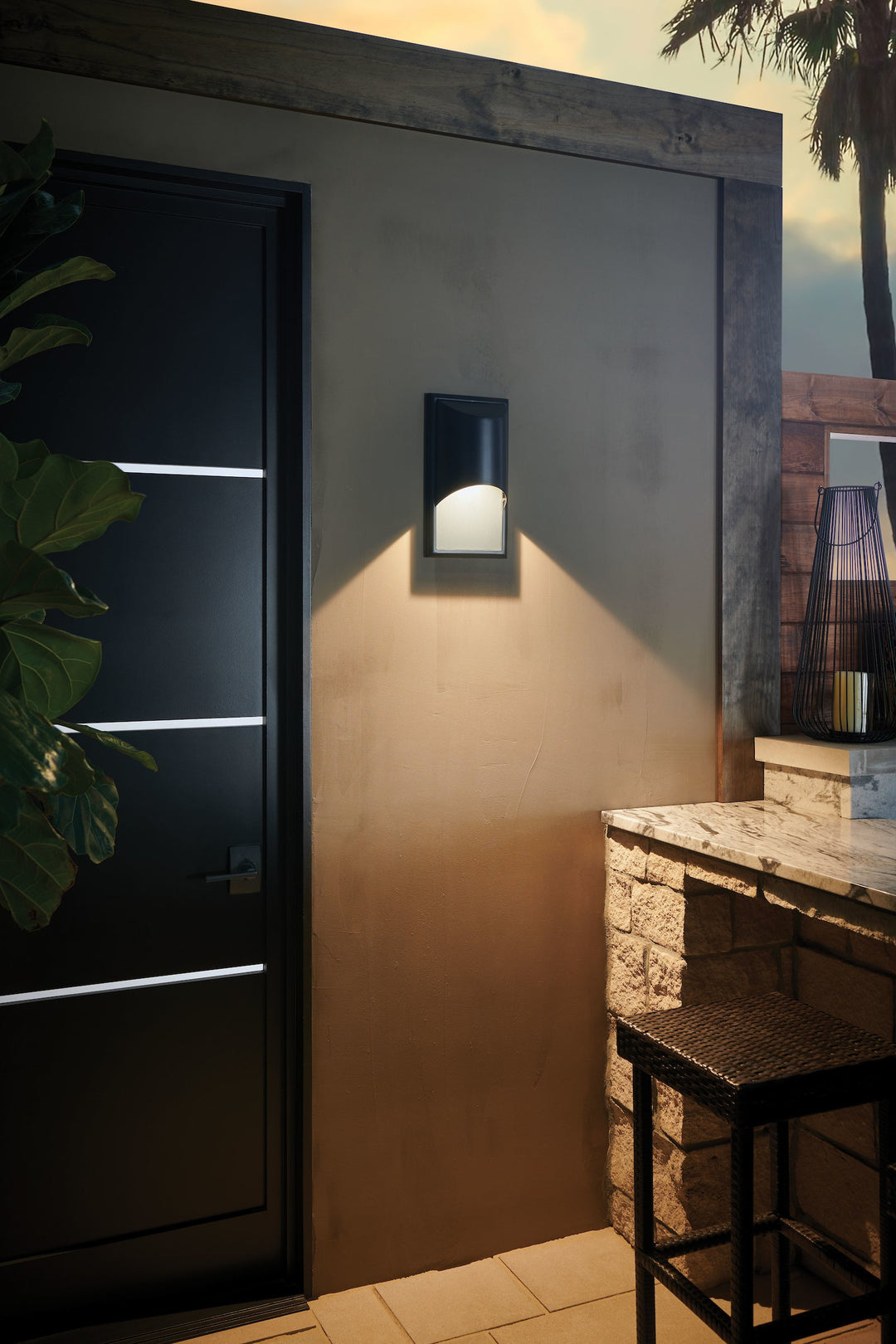 Hinkley Cascade Outdoor Wall Sconce (view 3)