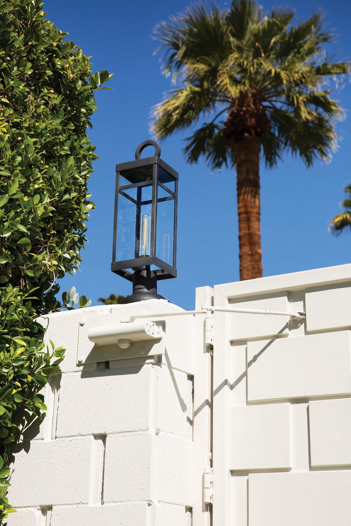 Hinkley Porter 120V Outdoor Post / Pier Mount (view 2)