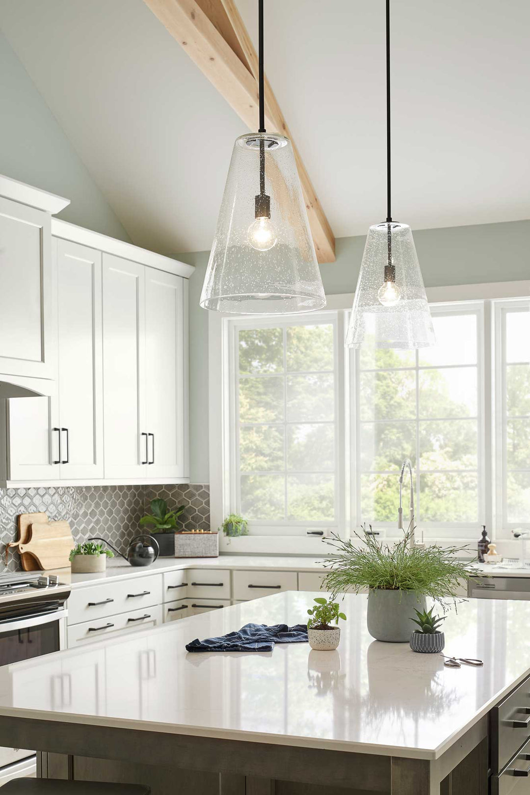 Hinkley Vance Pendant (view 2)