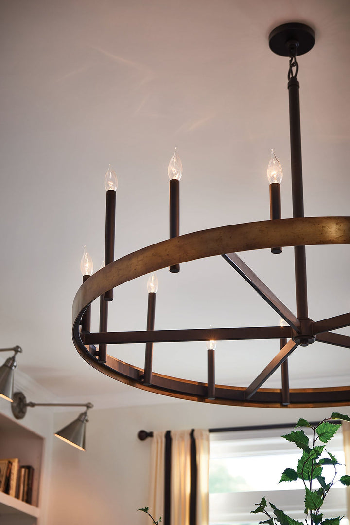 Hinkley Wells Chandelier (view 3)