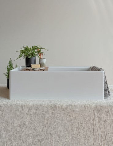 Chambord 33" Menton Apron Front Single-Bowl Fireclay Kitchen Sink With Center Drain