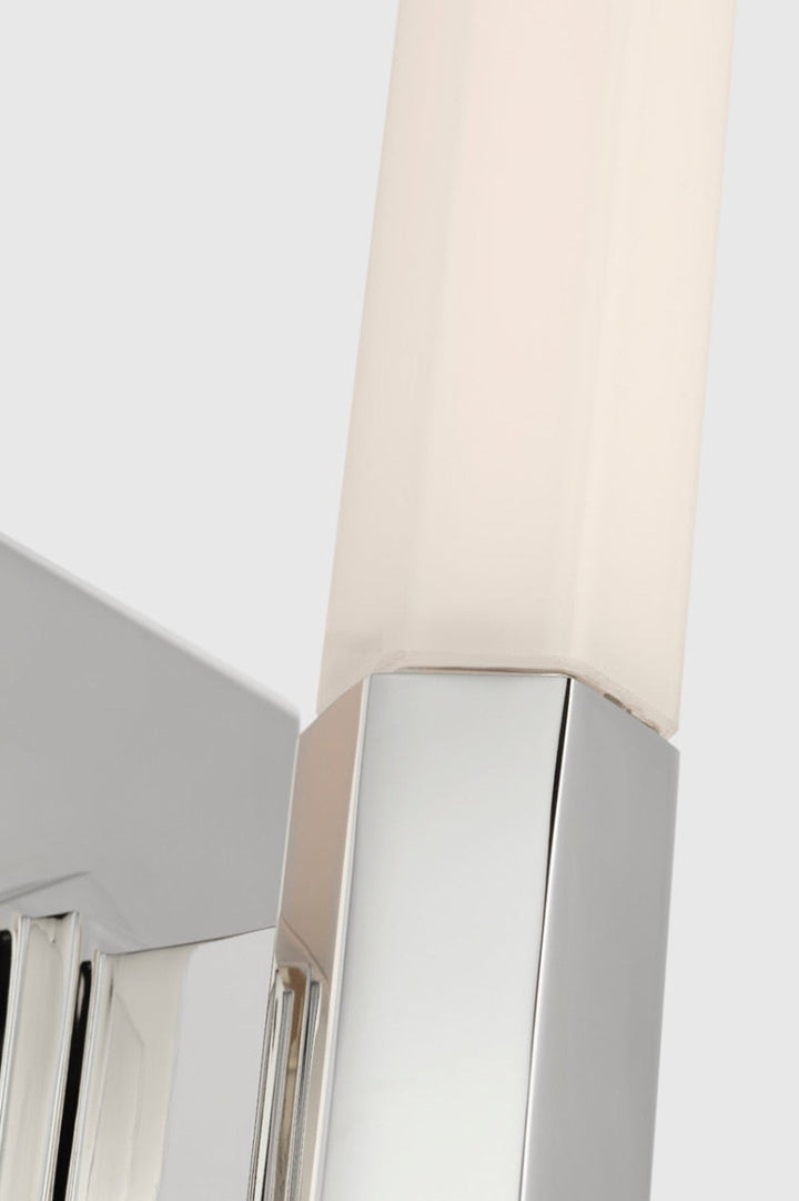 Visual Comfort Signature Hawthorne Bathroom Vanity Light (view 3)