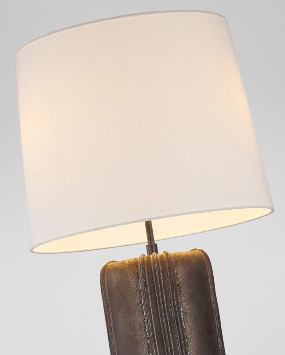 Visual Comfort Signature Minx Table Lamp (view 3)